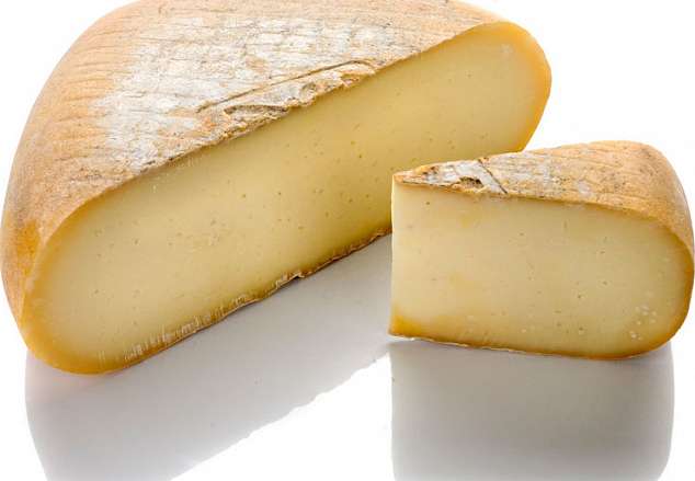 Kravský sýr, Mahon semicurado, Quesos Binillubet